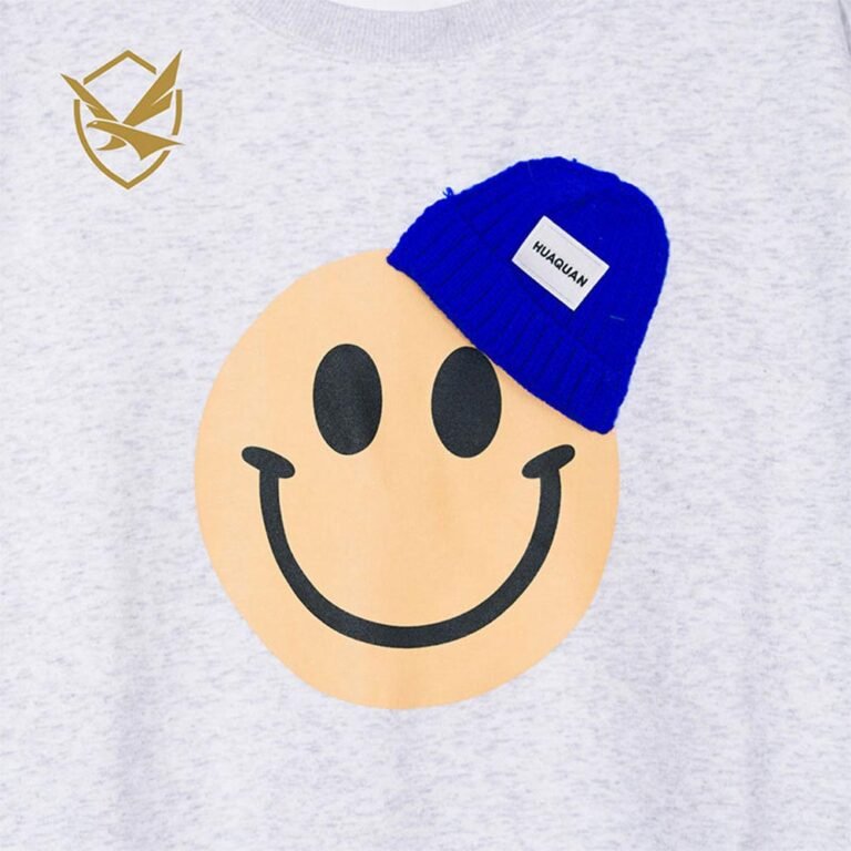 Big smiling face sweater (2)