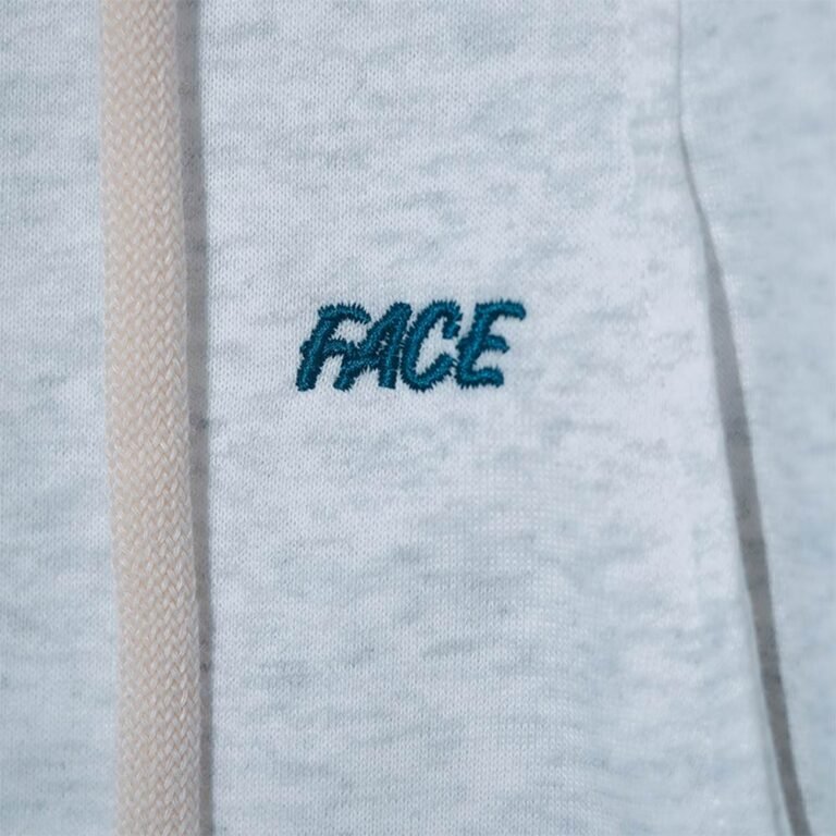 Face hoodie (3)