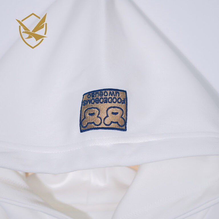 Urbanity letter embroidered sweater (3)